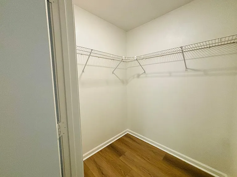 927AB - 410 Houston St. - DM — Photo 83