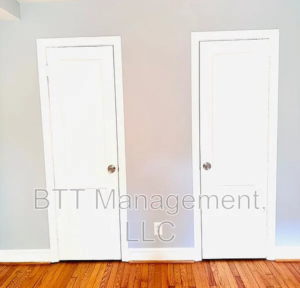 907 Hudson Ave #3 — Photo 21