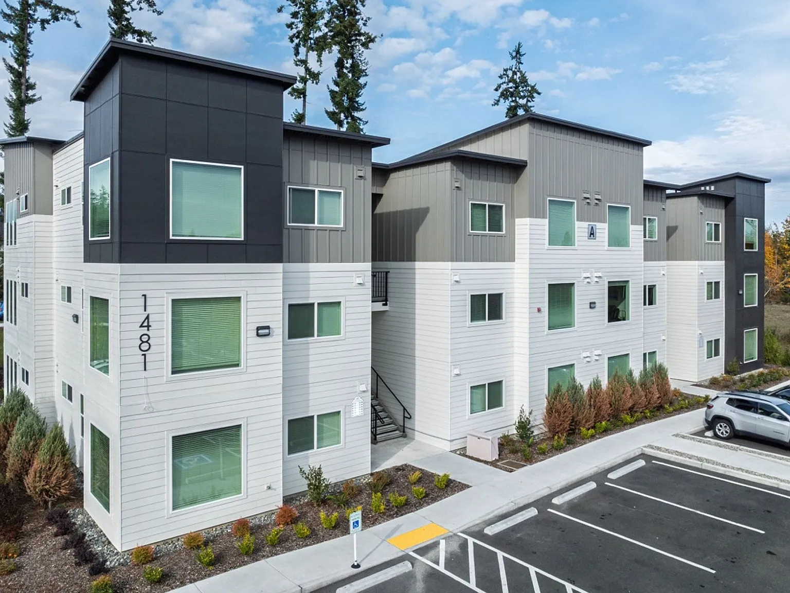 Blueberry Apartments — Photo 3