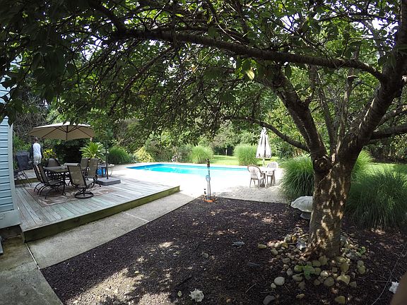 5th image of 124 Wye River Dr