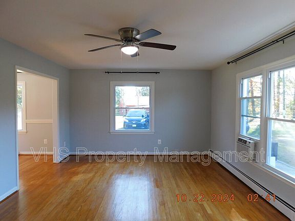 4th image of 13341 Latham Ln