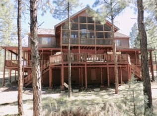 2860 Chandelle Ln, Overgaard, AZ 85933
