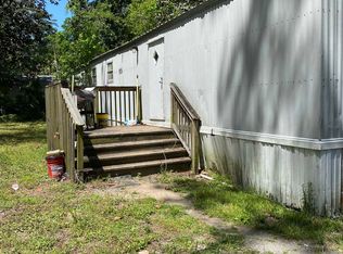 48 Maxson Rd, Crawfordville, FL 32327