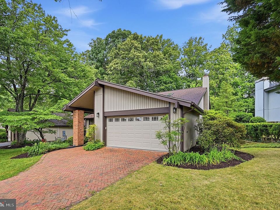 1st image of 7612 Chancellor Way