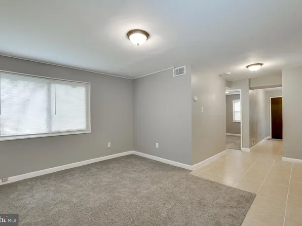 341 54th St NE, Washington, DC 20019