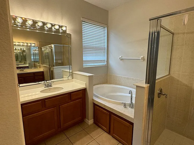 10360 Sandy Marsh Ln — Photo 24