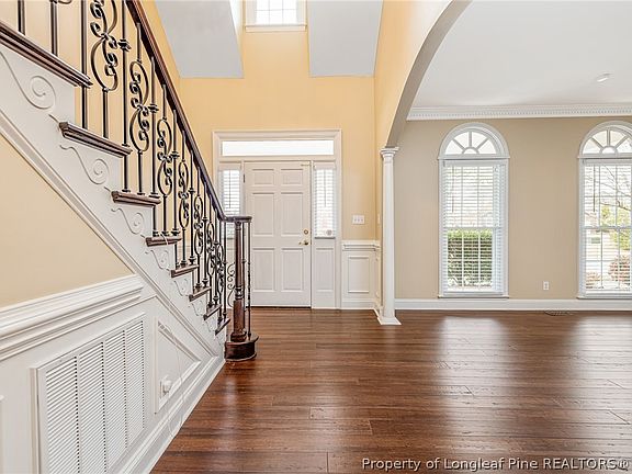 2nd image of 266 Courtyard Ln