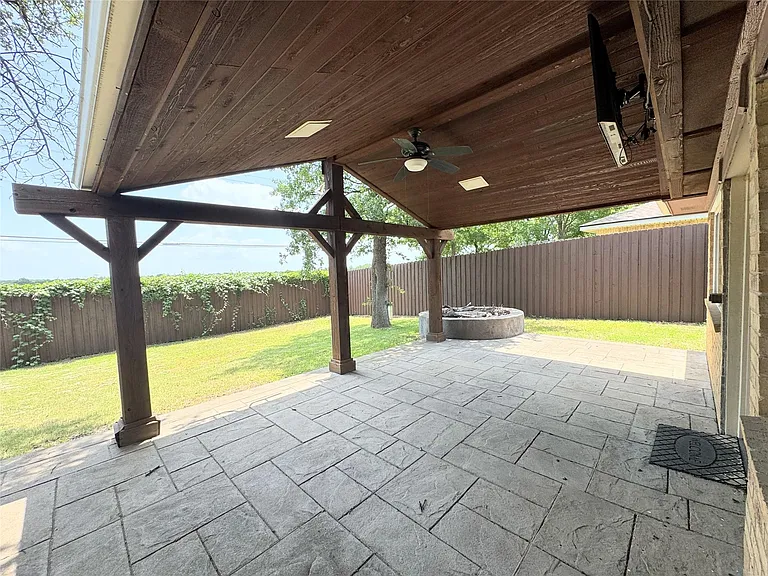 3520 Sweet Wood — Photo 28
