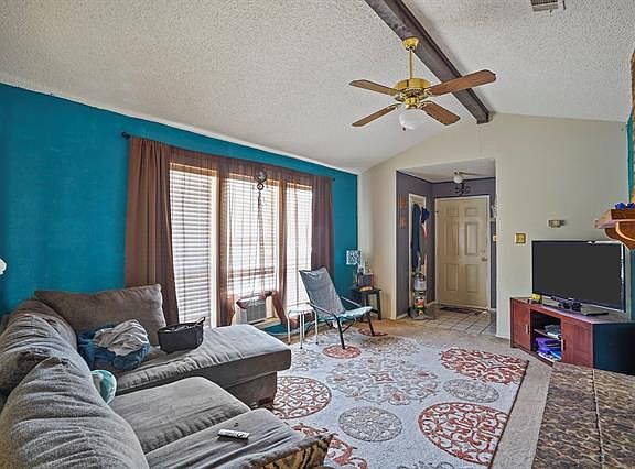 4th image of 2309 Summer Place Dr