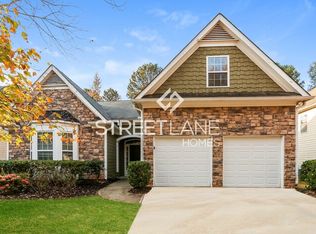 2828 Harcourt Dr, Locust Grove, GA 30248