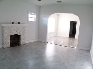 1245 NW 38th St, Miami, FL 33142