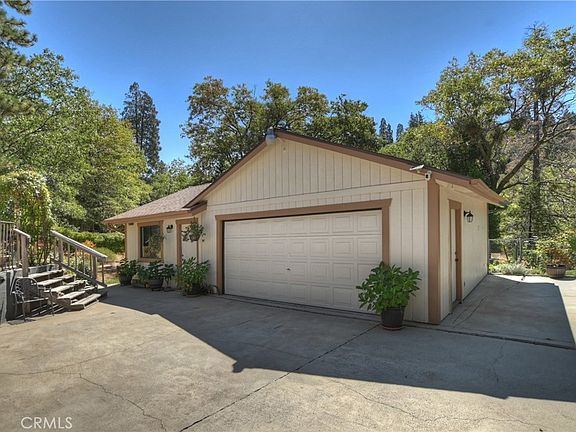 2nd image of 23167 Brookside Rd