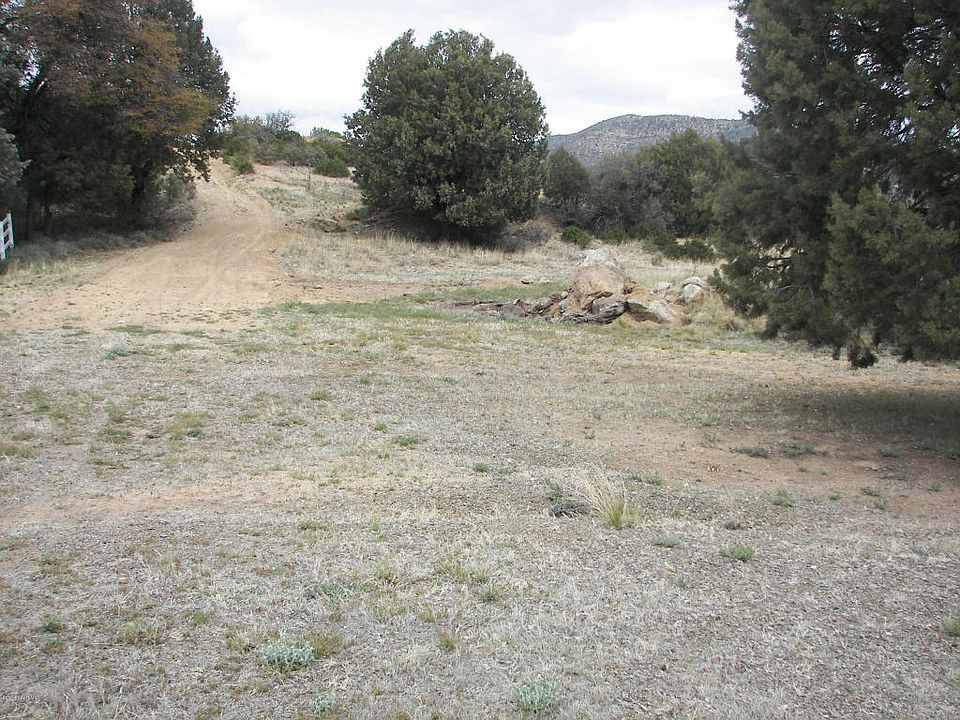 2nd image of 11000 W Cherry Creek Rd
