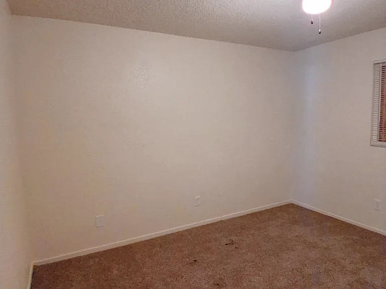 4845 E. Lane Ave. — Photo 7