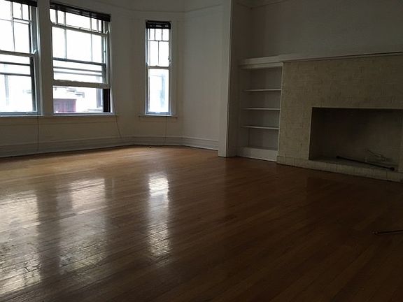 4th image of 522 W Diversey Pkwy APT 2N