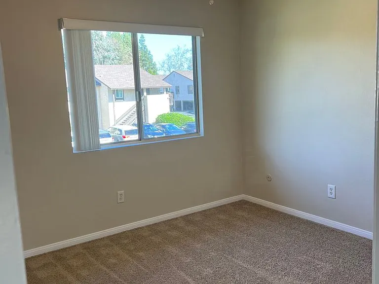 10125 Carefree Dr — Photo 18