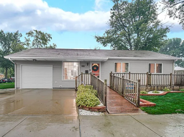 203 E Manor Dr, Griffith, IN 46319