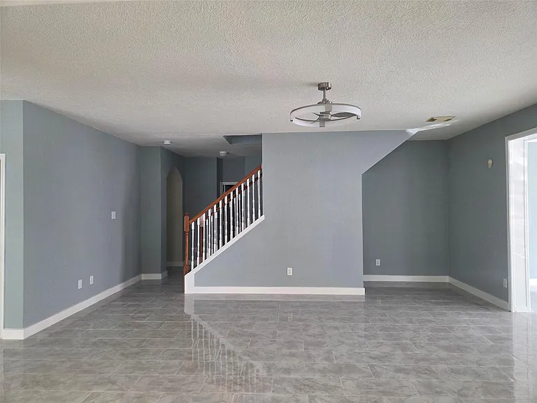 9526 Heflin Colony Dr — Photo 14