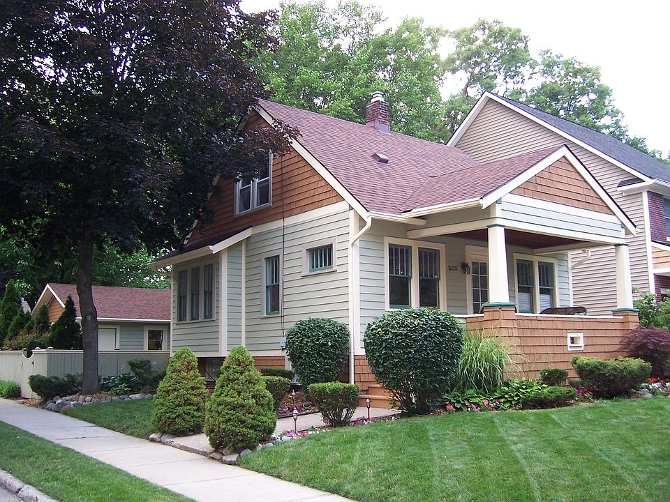2nd image of 303 Fairgrove Ave