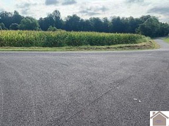 4th image of 3101 Hines Rd