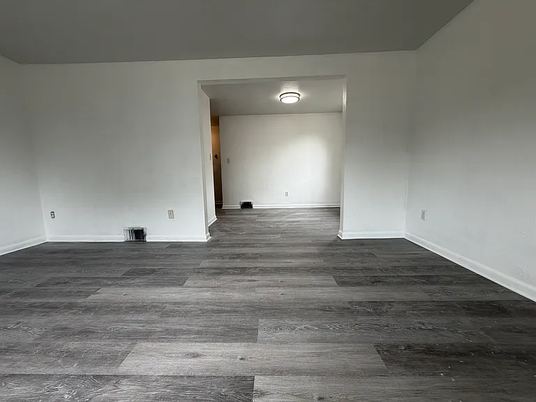 77 N Starr Ave #1 — Photo 7
