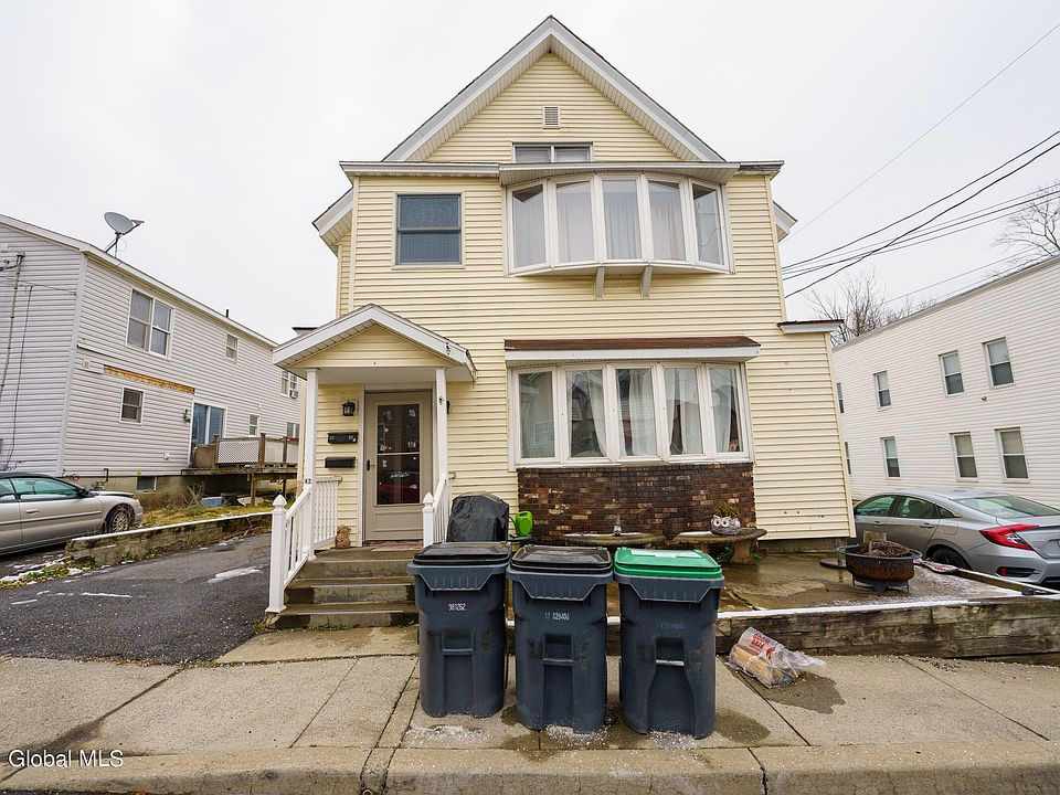 1st image of 42 Leonard St