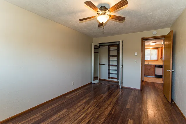 Silver Lace Apartments — Photo 5