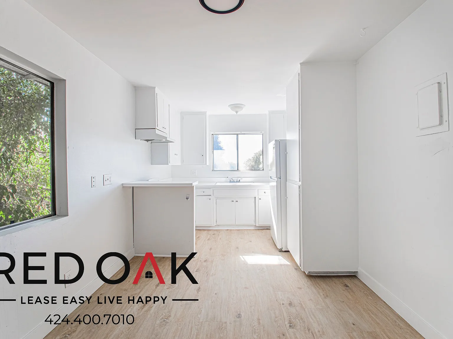 Comfortable 1-Bed with Pool and Parking Included ~ In Duarte! — Photo 3