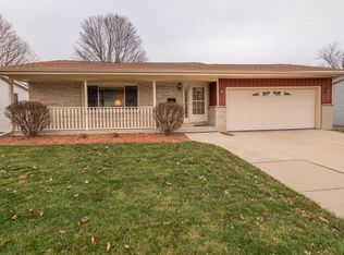 1368 Balsam Pl, West Bend, WI 53095