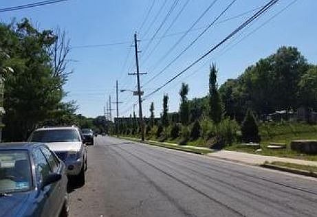 Exterior Neighborhood (street photo)