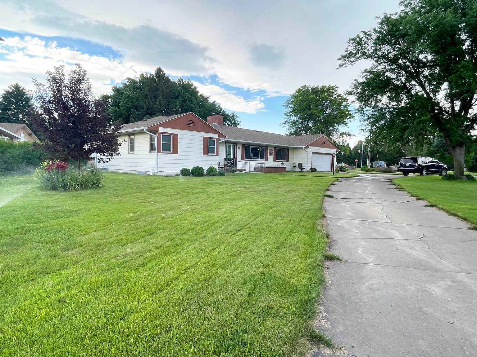 401 Main St, Thedford, NE 69166 MLS 11318097 Zillow