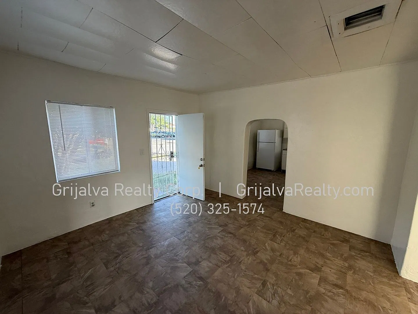 Unique 1 Bedroom House For Rent * Move-In Special! * (St. Mary'S/Grande) — Photo 3