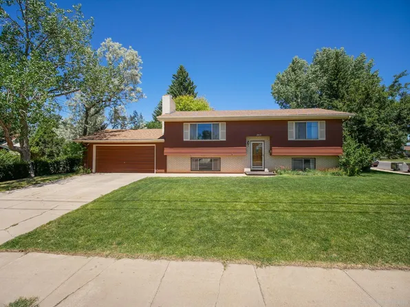 2519 Sheridan St, Laramie, WY 82070