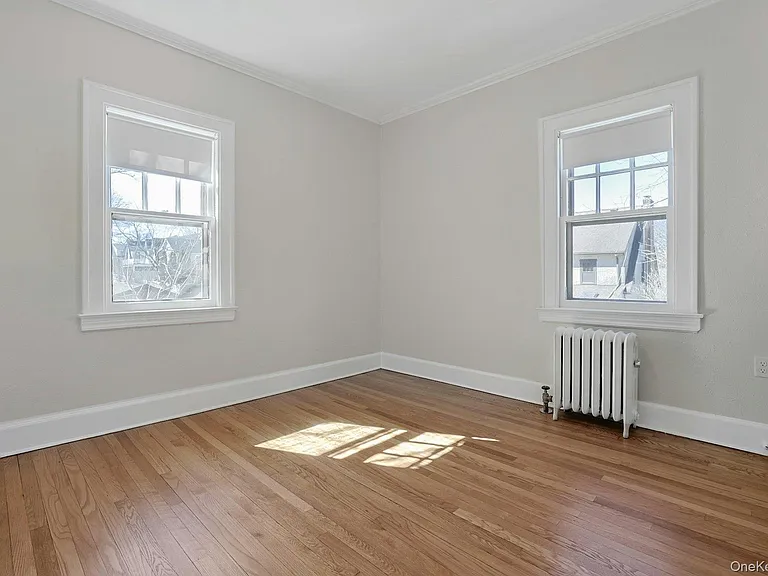 10 Robins Rd — Photo 18