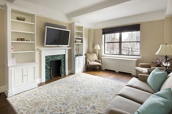 Sold by Stribling | media 20