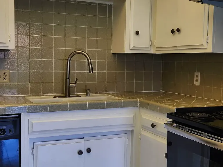 545 N Taylor Ave #16 — Photo 11