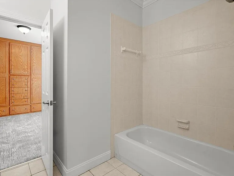 875 Wescott Ln — Photo 55