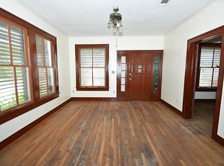 4827 Avenue P 1/2, Galveston, TX 77551
