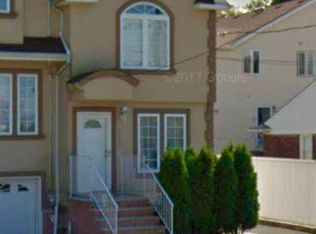 2290 Victory Blvd, Staten Island, NY 10314