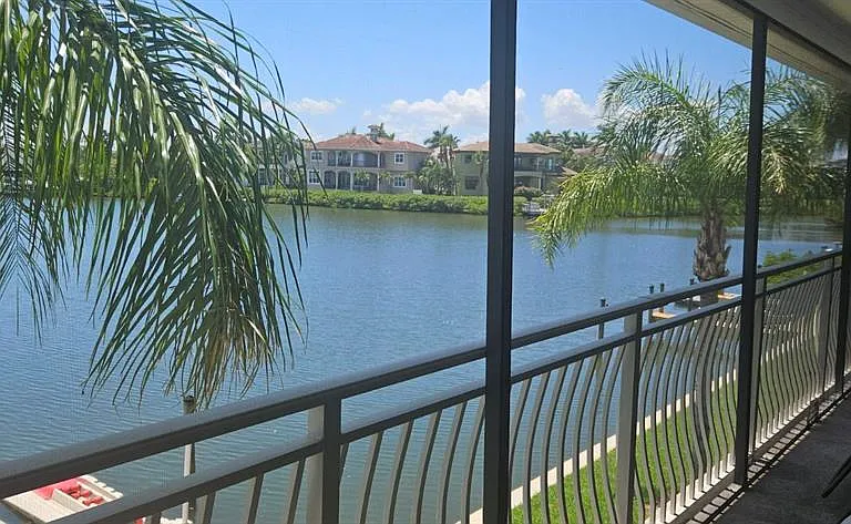 8822 Bay Pointe Dr #203 — Photo 2