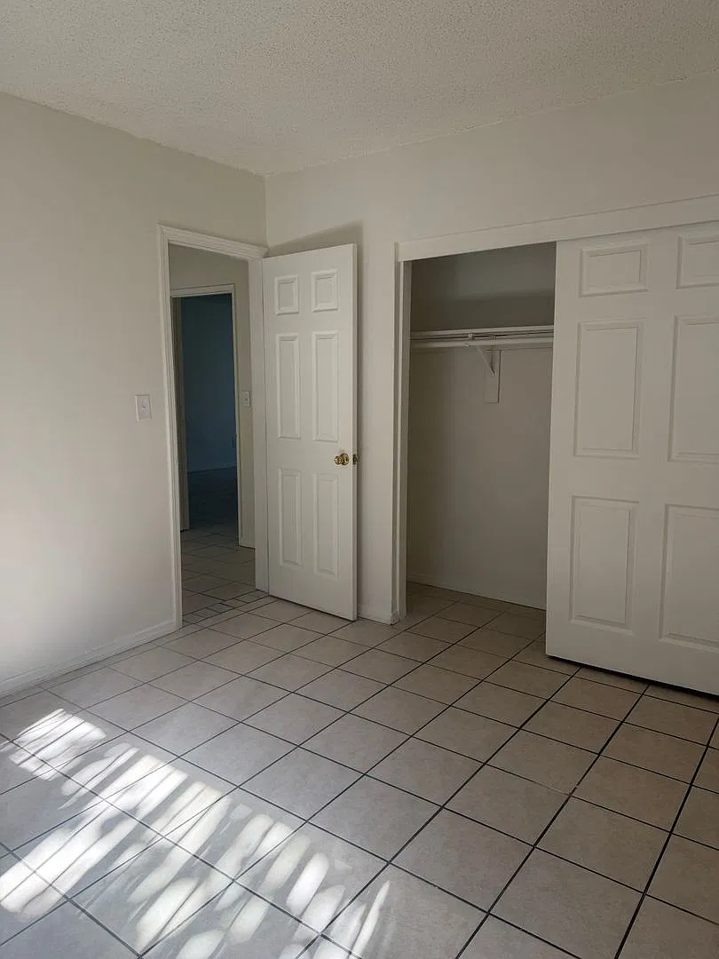 1145 N West St — Photo 2