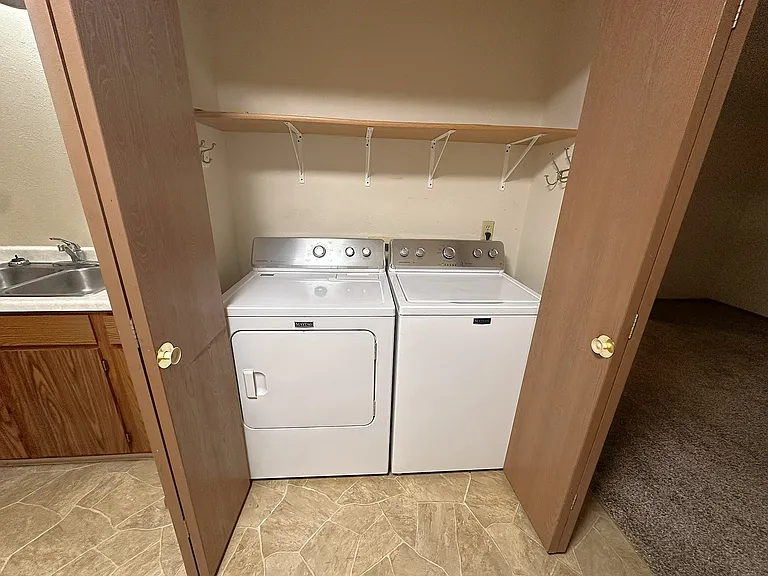 1380 Heritage Dr #3 — Photo 7