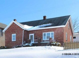 476 Lowell St, Dubuque, IA 52001