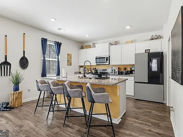 3732 Chevington Ct SE — Photo 12