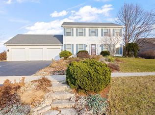 3703 Sherbrooke Rd, Rockford, IL 61114