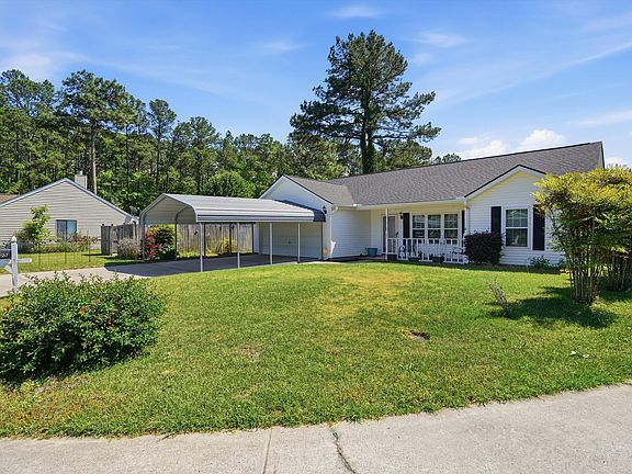 3rd image of 105 Wisteria Ct