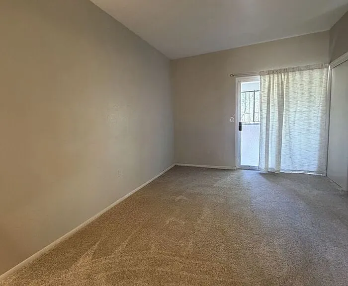 2825 N Adelaide Pl — Photo 19