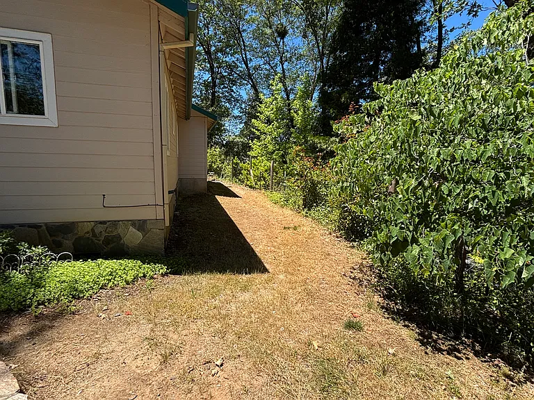 2452 Buffalo Hill Rd — Photo 2