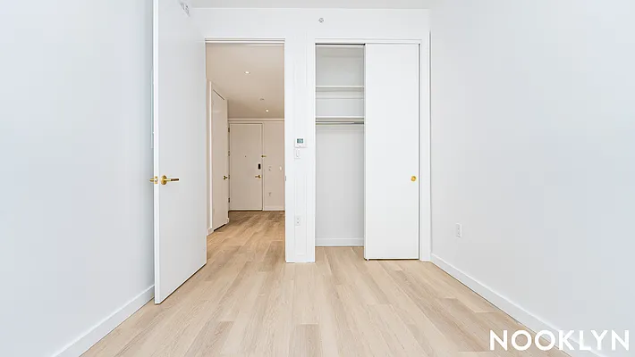 Rented by Nooklyn NYC LLC | media 9