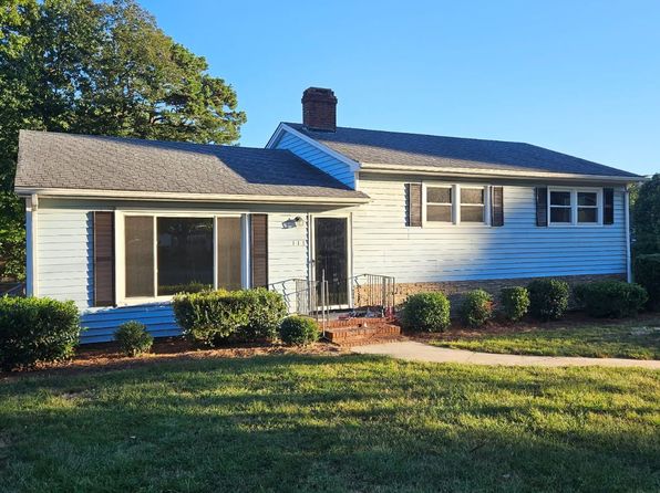113 Crestland Dr